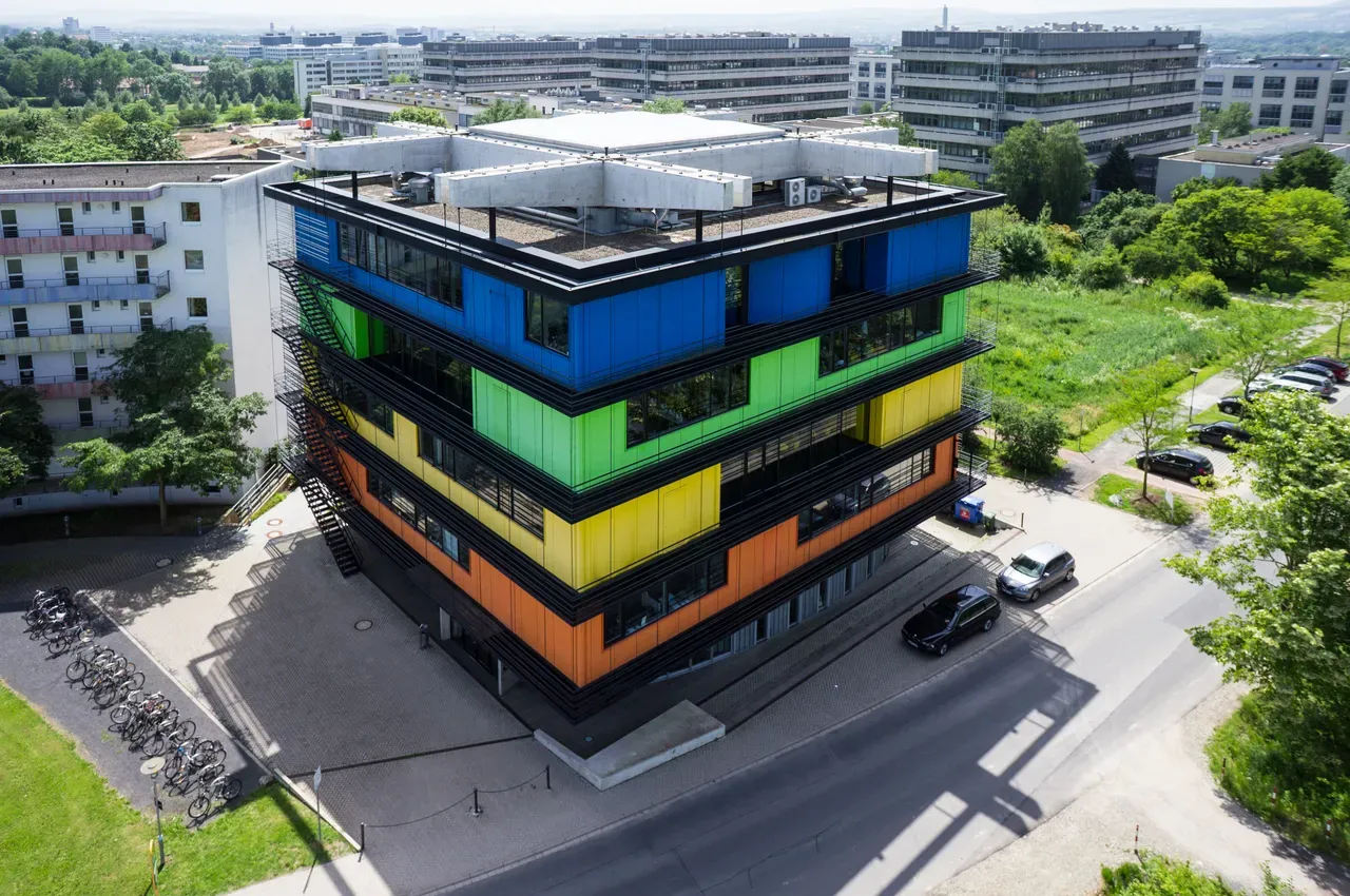 XLAB Außenansicht